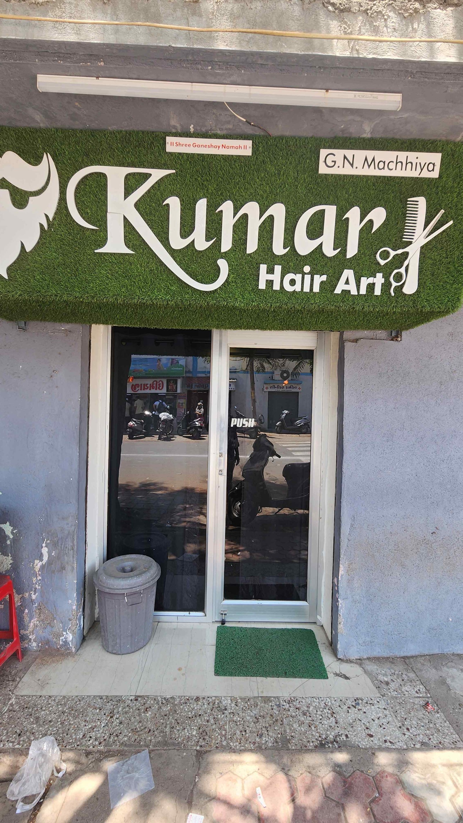MACHHIYA RAVI